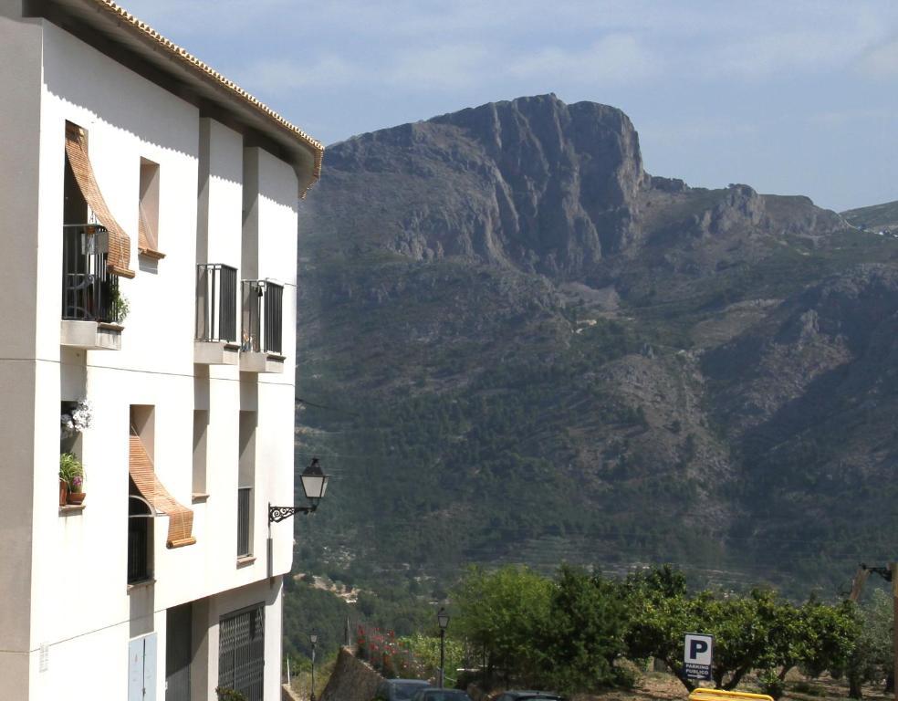 Apartamentos Serrella - Rural Guadalest Benimantell Zimmer foto